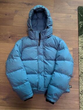 Aritzia Grey/Blue Super Puff Jacket